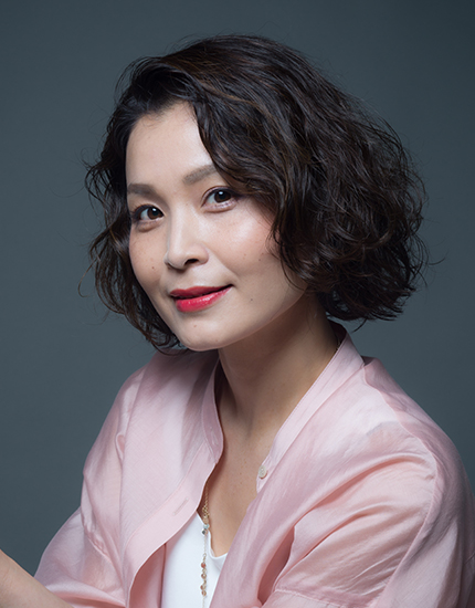 甲斐田裕子 ルビーニ王妃役